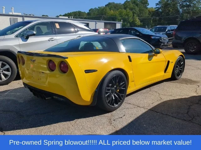 Used 2008 Red Chevrolet Z06 image 4