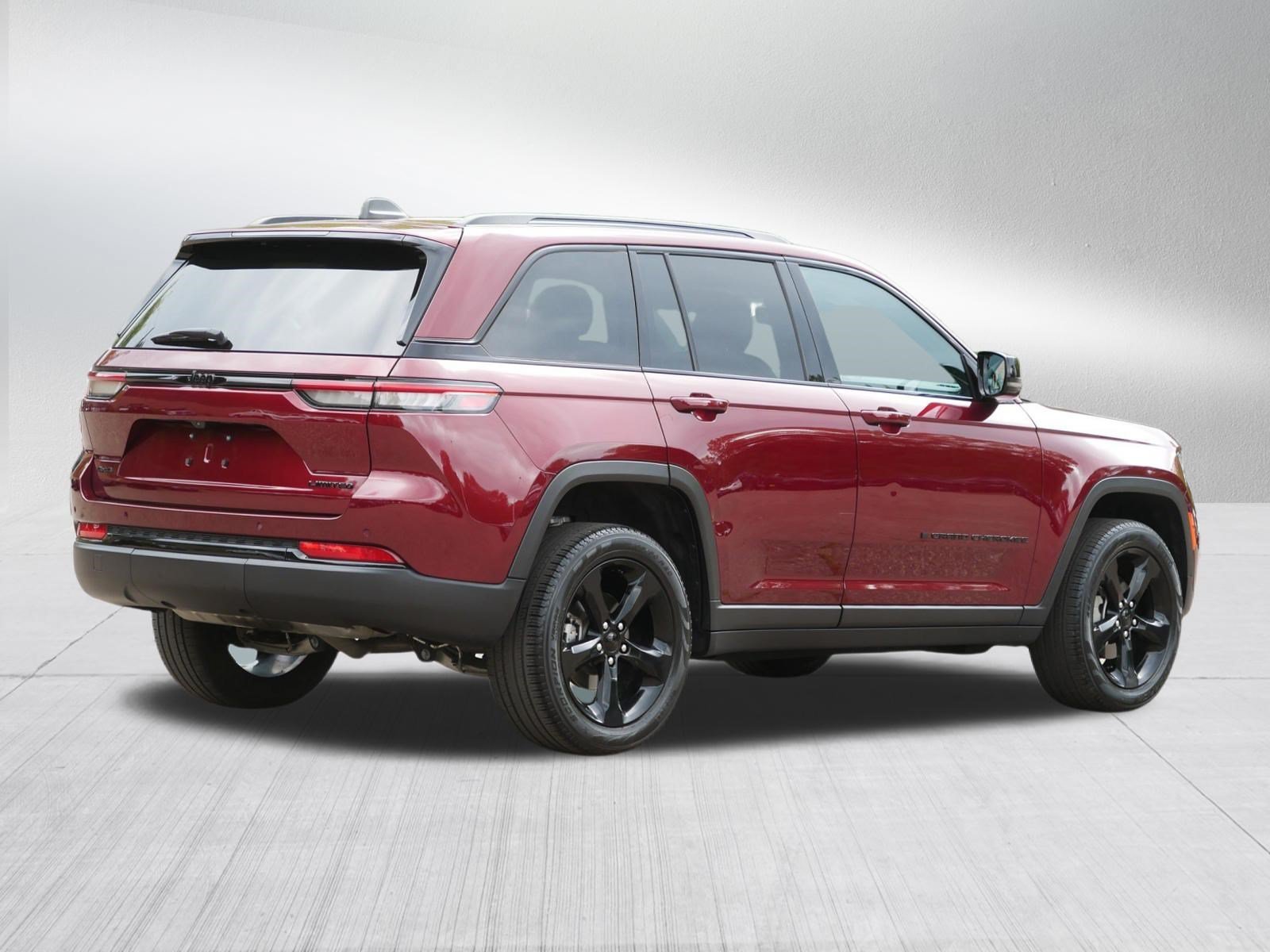 Used 2024 Velvet Red Pearlcoat Jeep Limited image 7