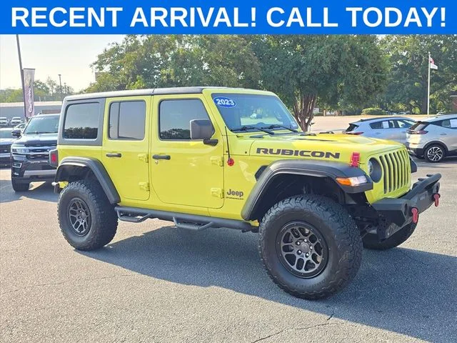 Used 2023  Jeep Rubicon image 1