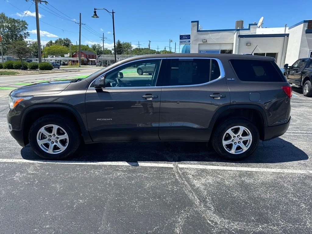Used 2019 Gray GMC SLE-1 image 6