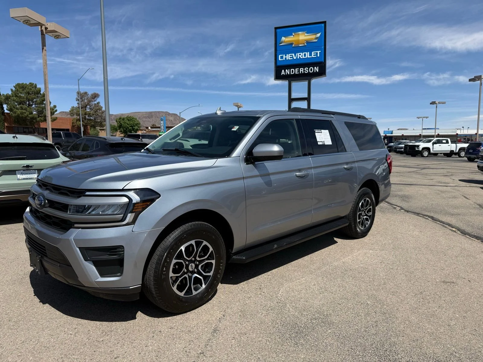 2024 Ford Expedition XLT MAX's photo
