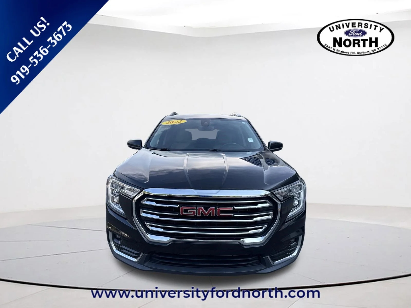 Used 2022 Ebony Twilight Metallic GMC SLT image 2
