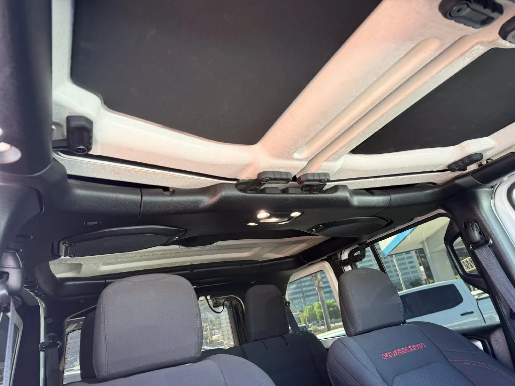 Used 2023  Jeep Rubicon image 16