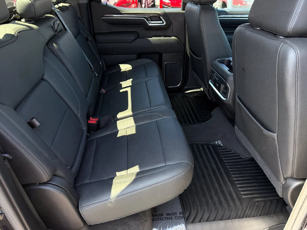 Used 2022 DARK ASH METALLIC Chevrolet LTZ image 17