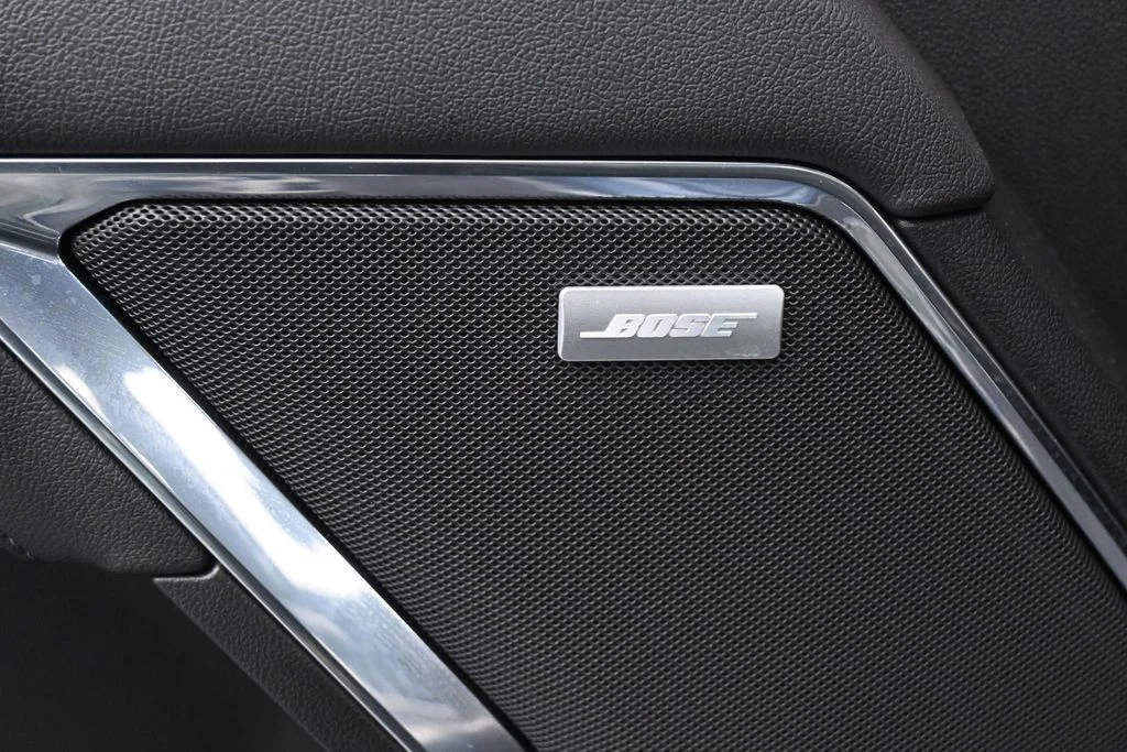 Used 2022 Northsky Blue Metallic Chevrolet LTZ image 15