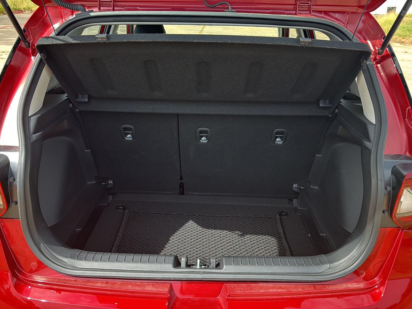Used 2025 Ultimate Red Hyundai Limited image 32