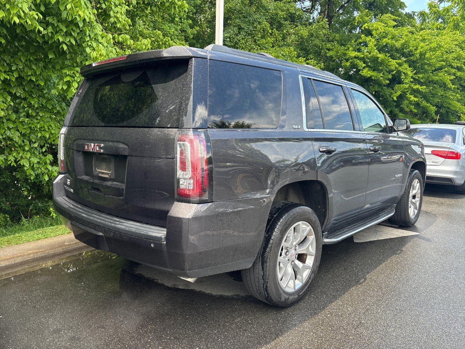 Used 2017 Iridium Metallic GMC SLT image 5