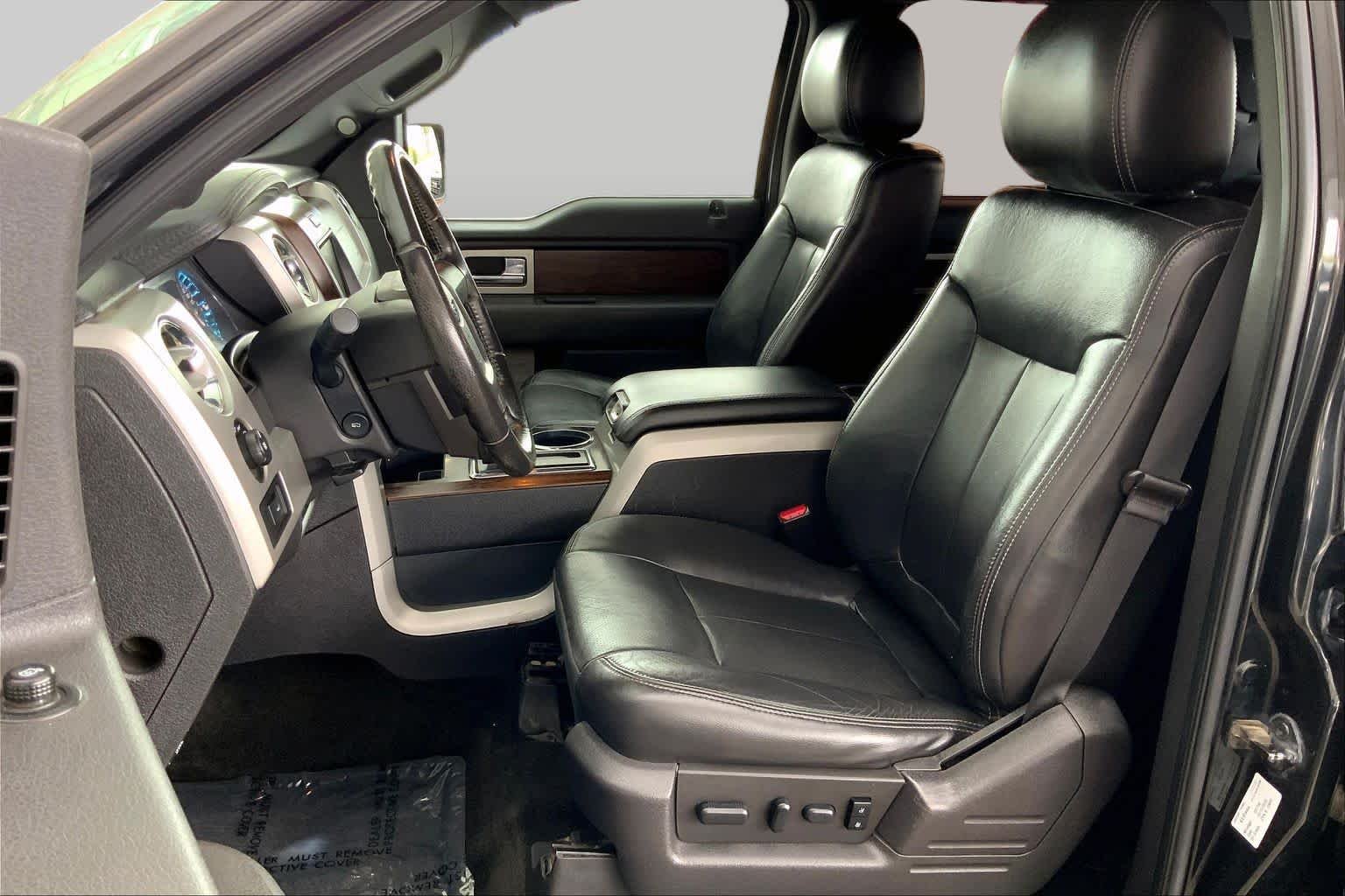 Used 2013 Tuxedo Black Metallic Ford Lariat image 7