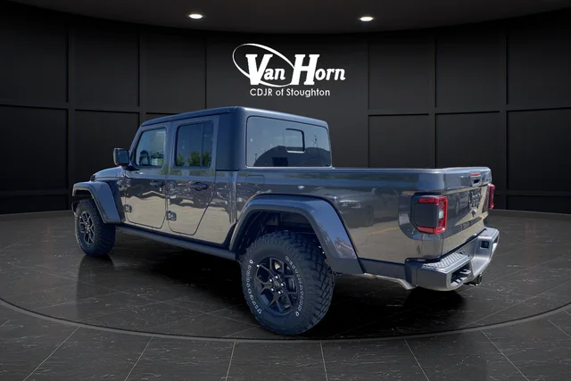 New 2025 Granite Crystal Metallic Clear-Coat Exterior Paint Jeep Willys image 3