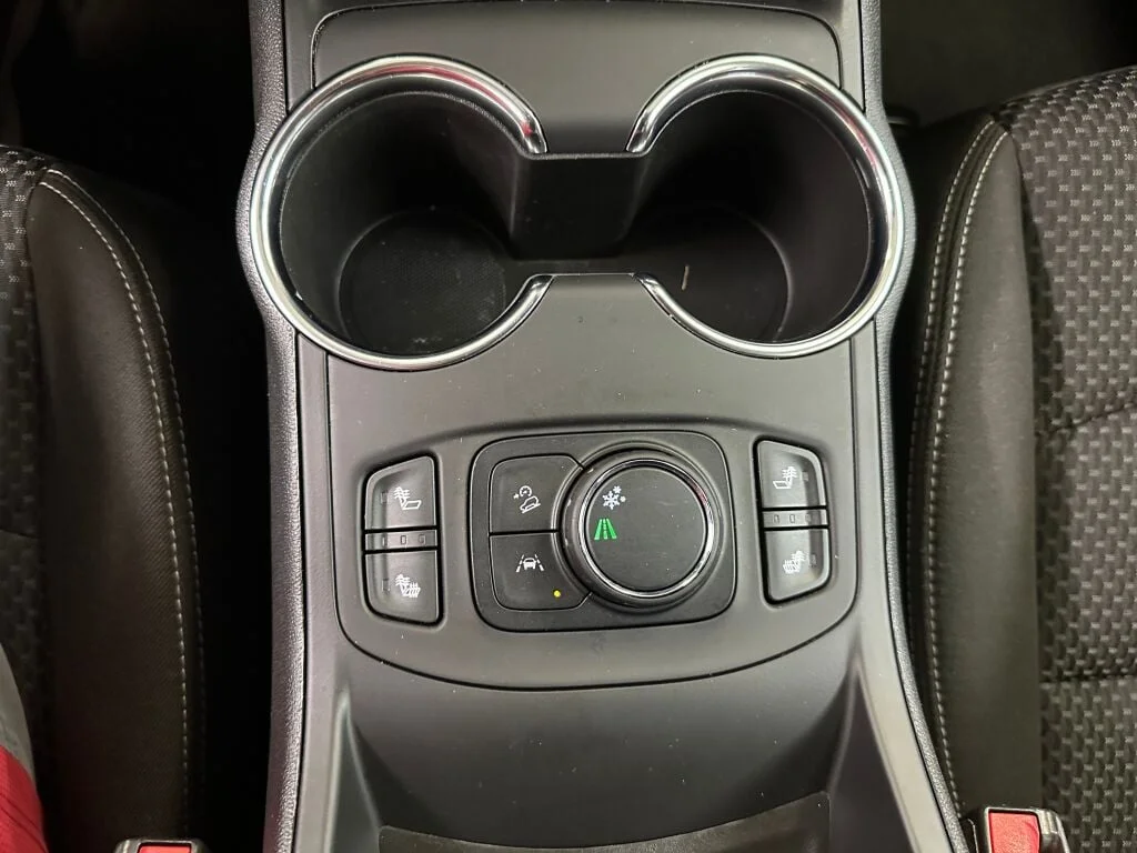 2023 GMC Terrain SLE - Photo 15