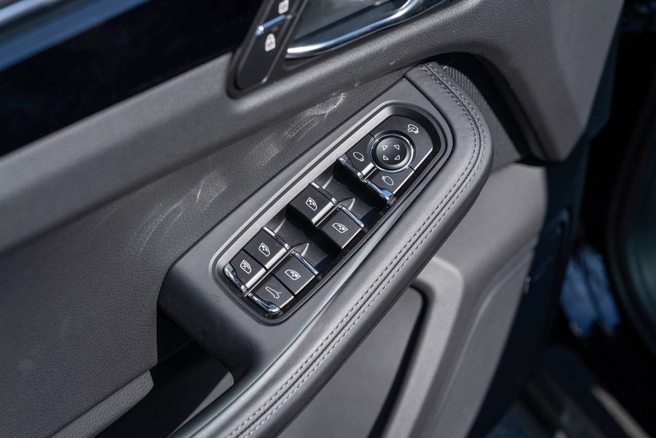 Used 2026  Porsche  image 20