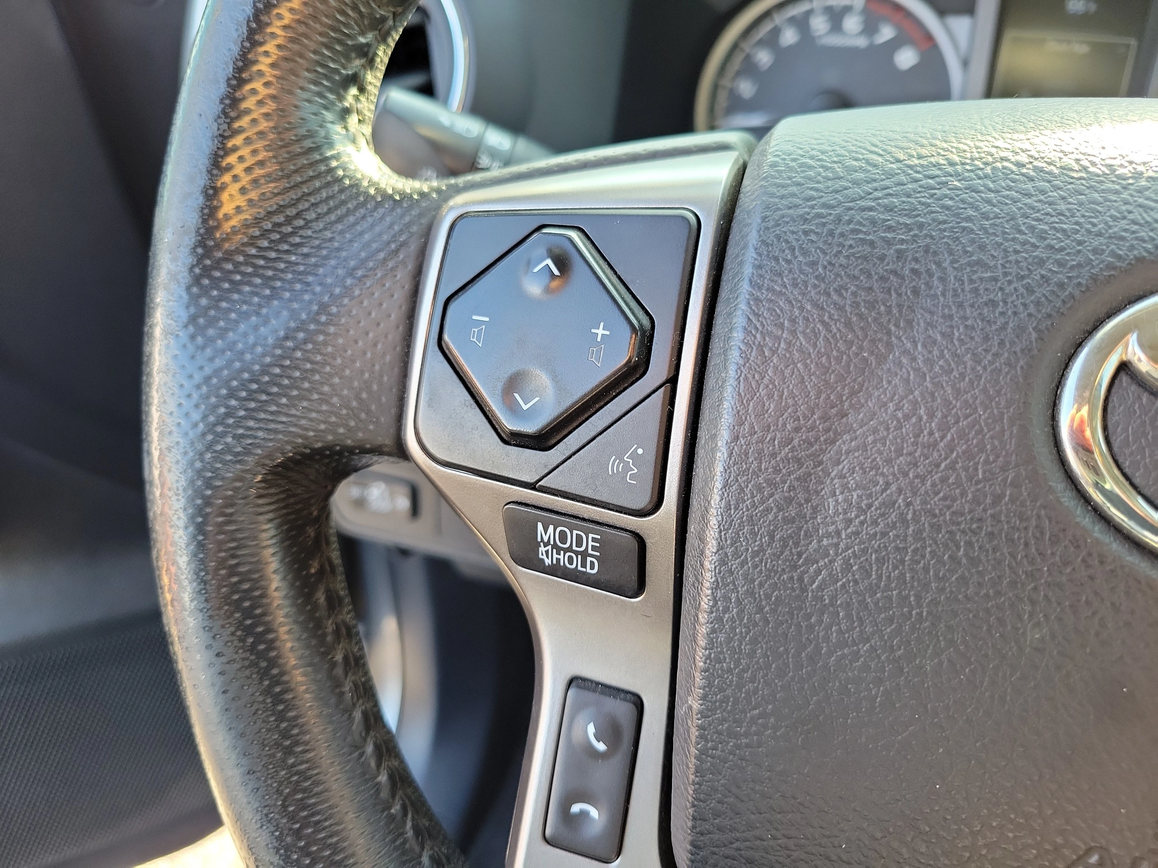 Used 2018 Silver Sky Metallic Toyota SR5 image 16