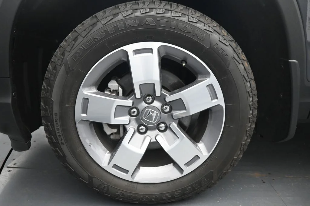 Used 2024  Honda RTL image 14