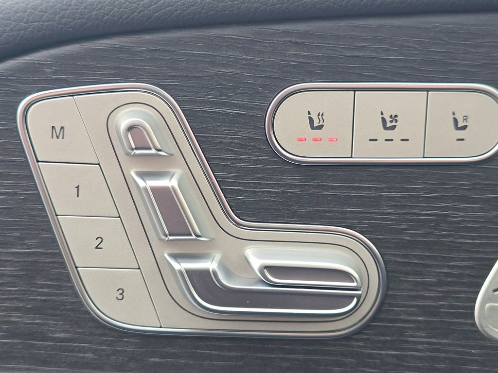 New 2026 MANUFAKTUR Alpine Grey Mercedes-Benz GLE 450 image 45