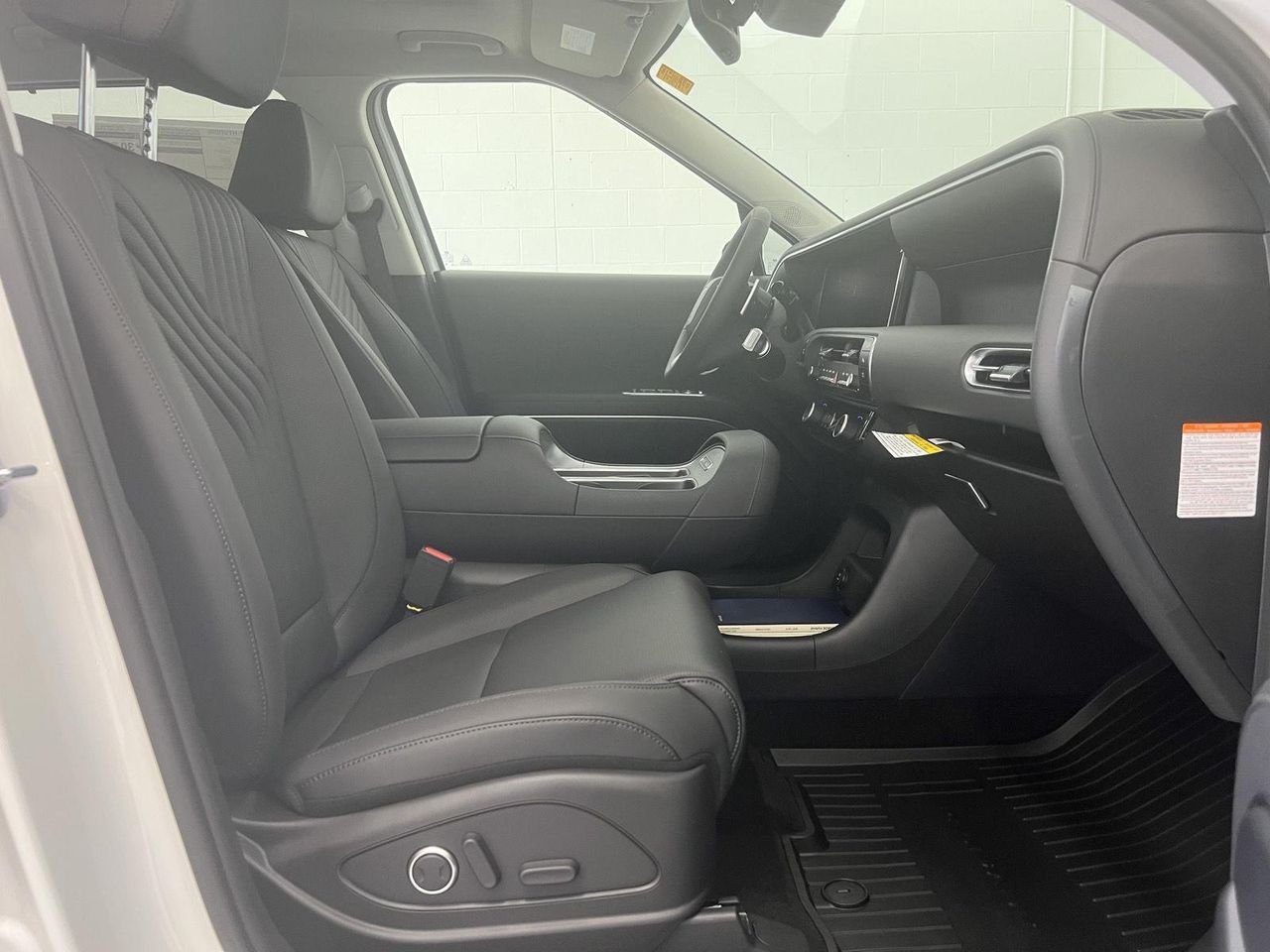 New 2027 Creamy White Pearl Hyundai SEL Premium 8P image 30