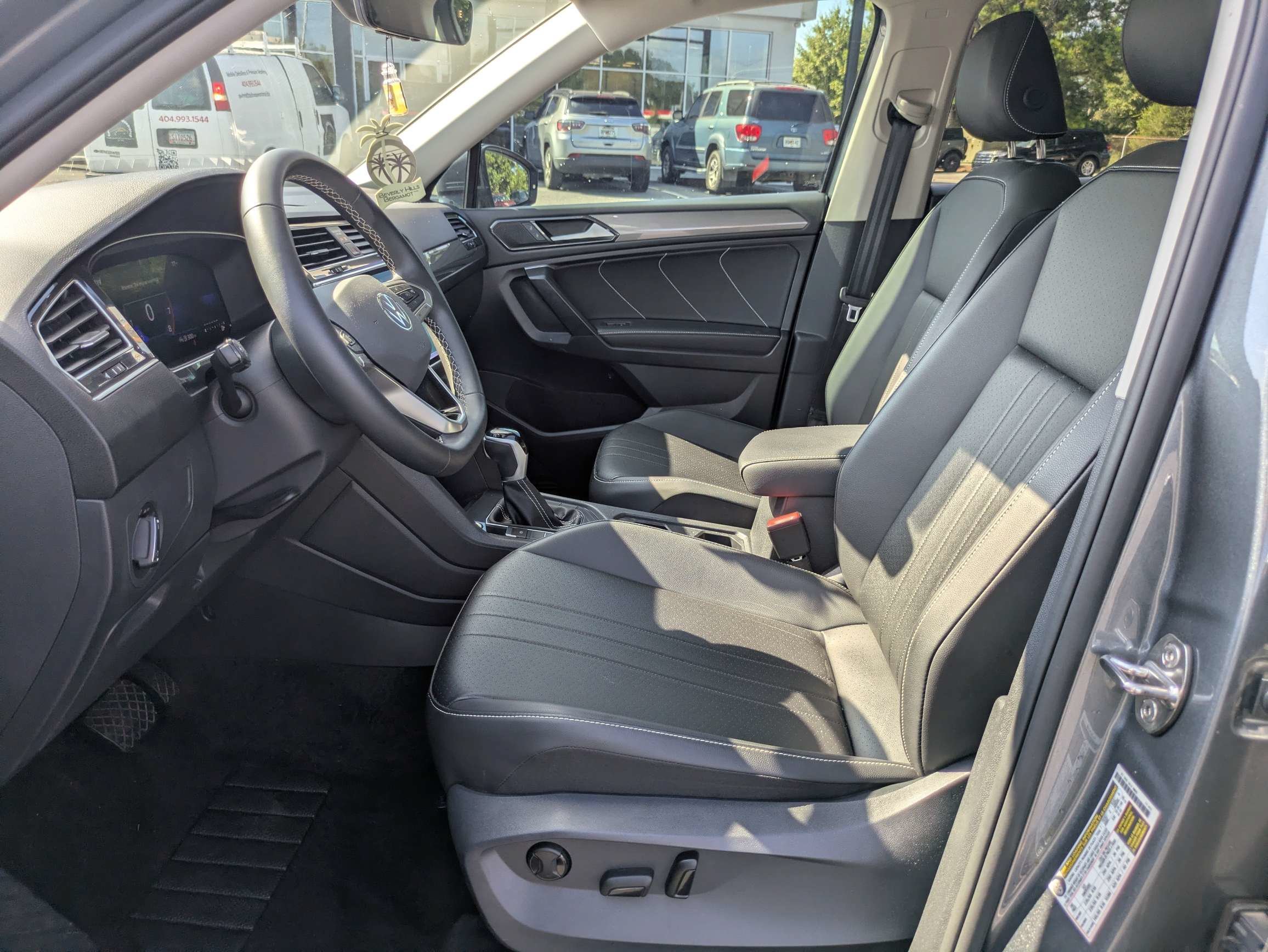 Used 2024 Gray Volkswagen 2.0T SE image 17