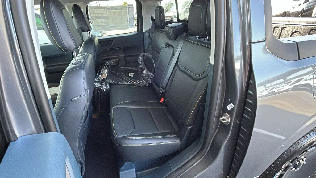 New 2025 Carbonized Gray Metallic Ford Lobo™ image 16