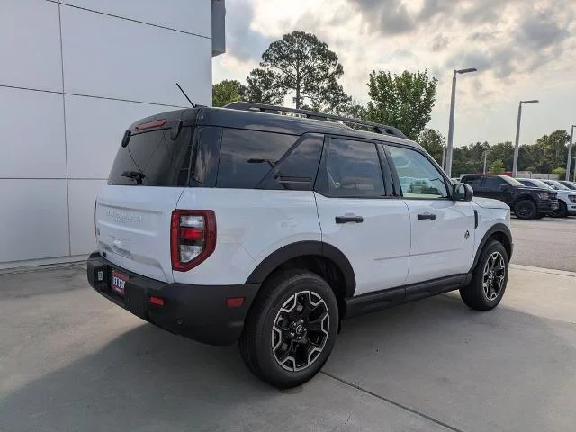 New 2026 Oxford White Ford Outer Banks image 35