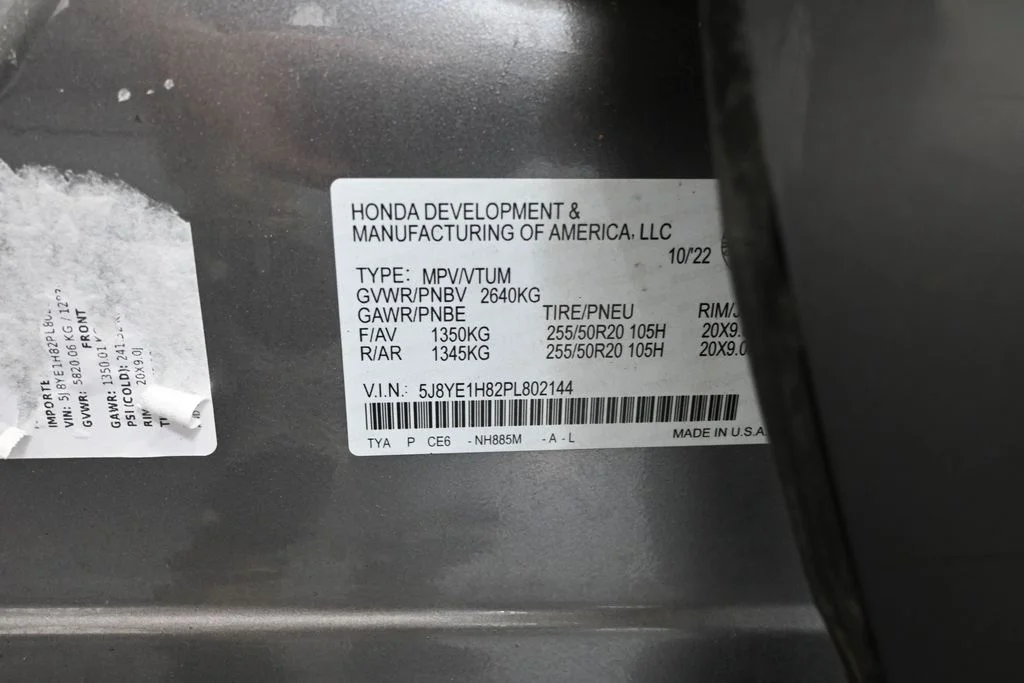 Certified Used 2023 Gray Acura Advance image 59