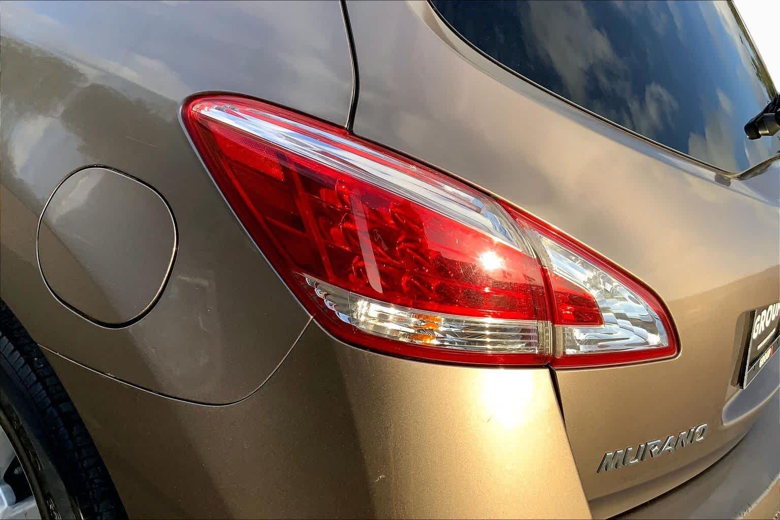 Used 2012 Tinted Bronze Metallic Nissan SL image 28