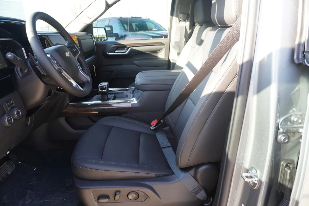 2026 Chevrolet Silverado 1500 LT - Photo 20