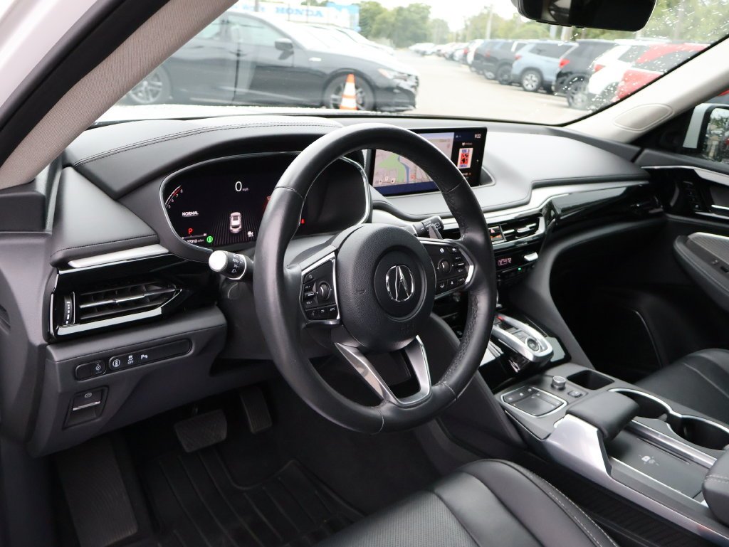 Used 2024  Acura Technology image 17