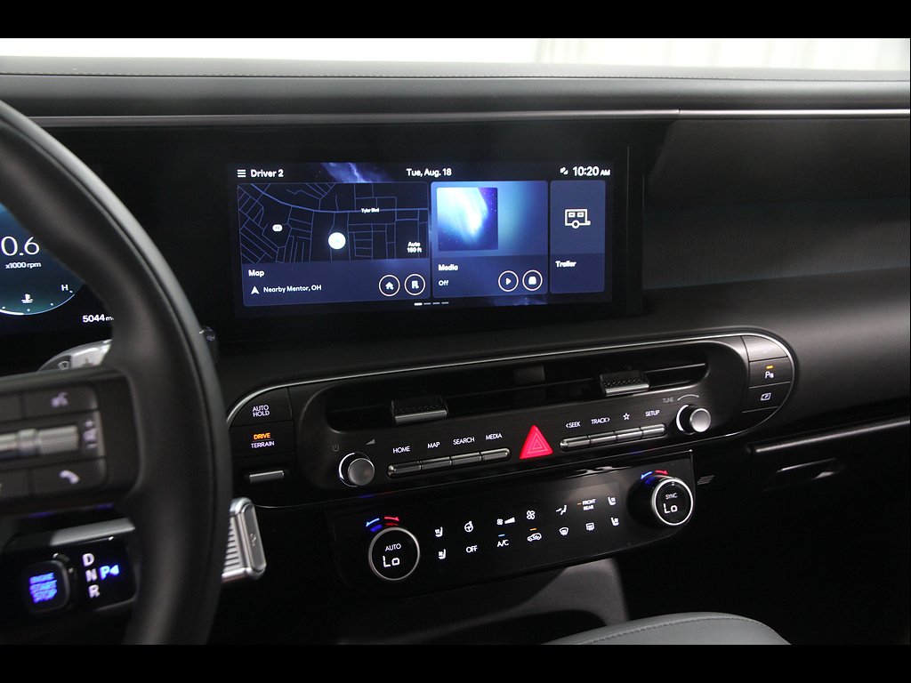 Used 2026 Abyss Black Pearl Hyundai Calligraphy image 9