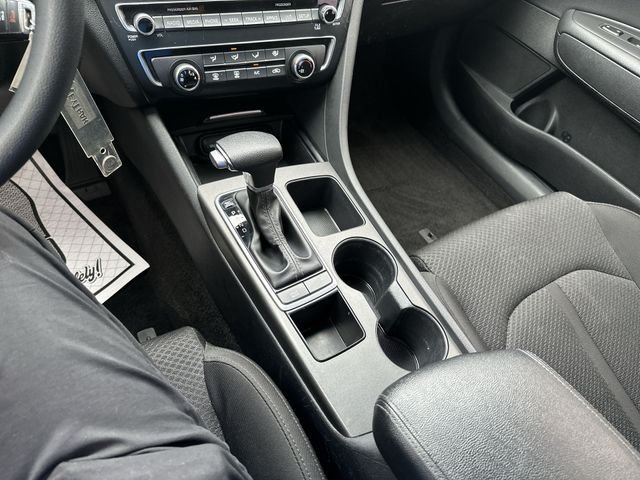 Used 2018 Black Kia LX image 22