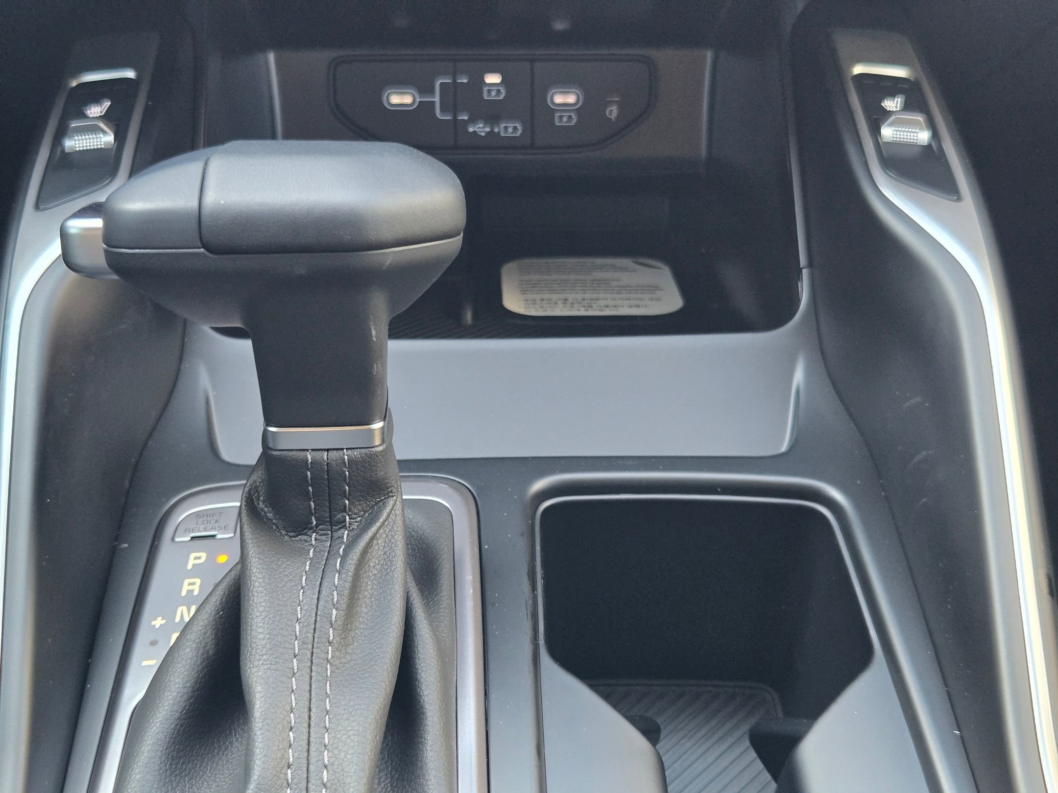 New 2026 Ebony Black Kia EX image 13