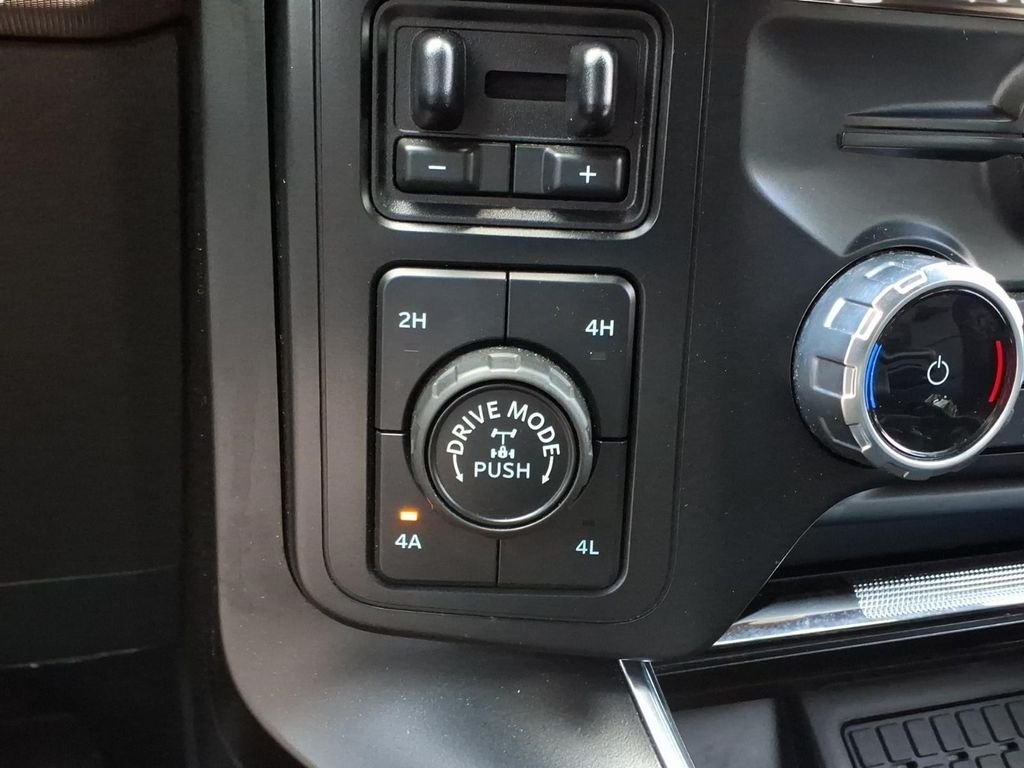Used 2023 Azure Gray Metallic Ford Raptor image 15