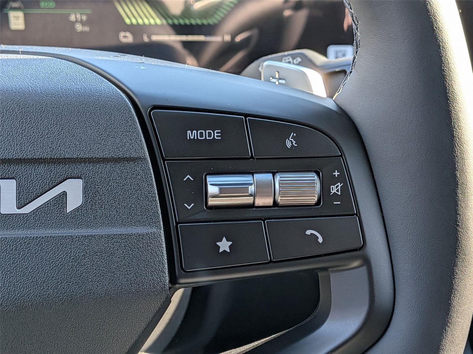 New 2026  Kia LX image 19