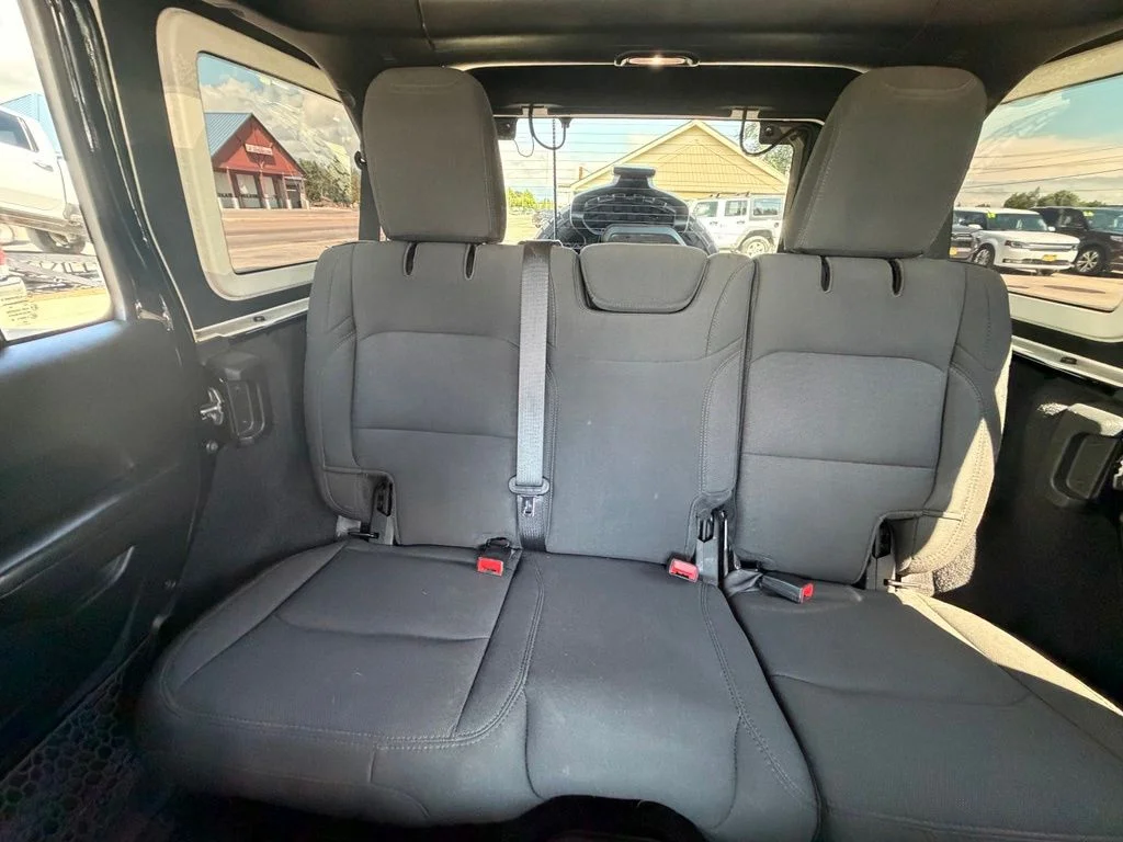 Used 2020 Black Jeep Unlimited Sport S image 17