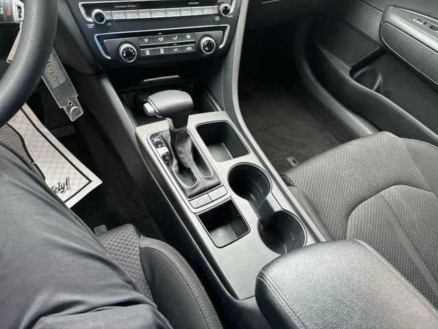 Used 2018 Black Kia LX image 22