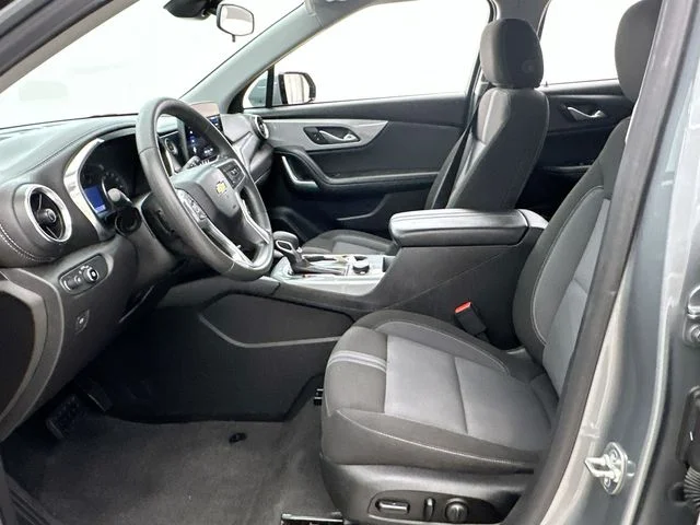 Photo 9