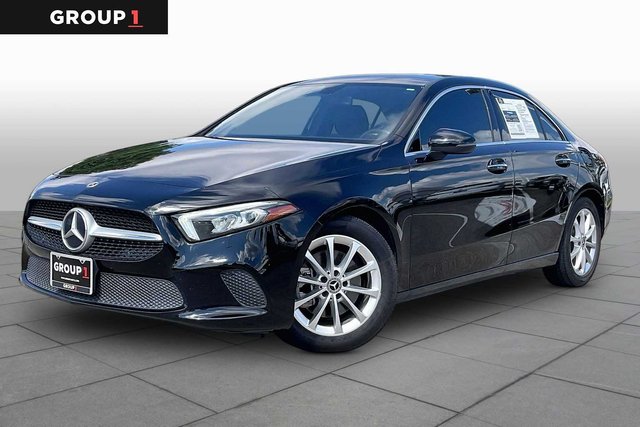 Pre-Owned 2022 Mercedes-Benz A 220