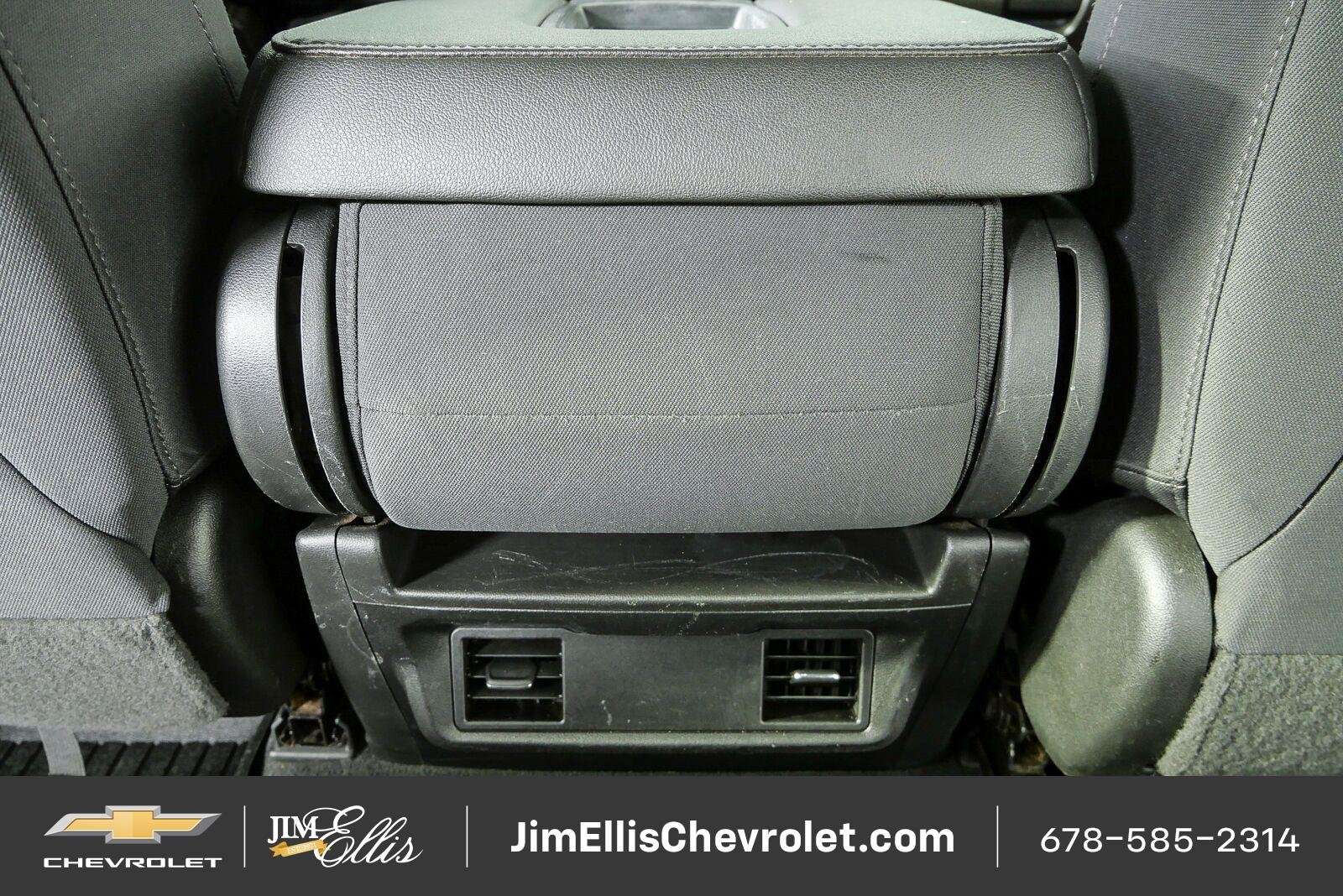 Used 2022 SHADOW GRAY METALLIC Chevrolet Custom image 16