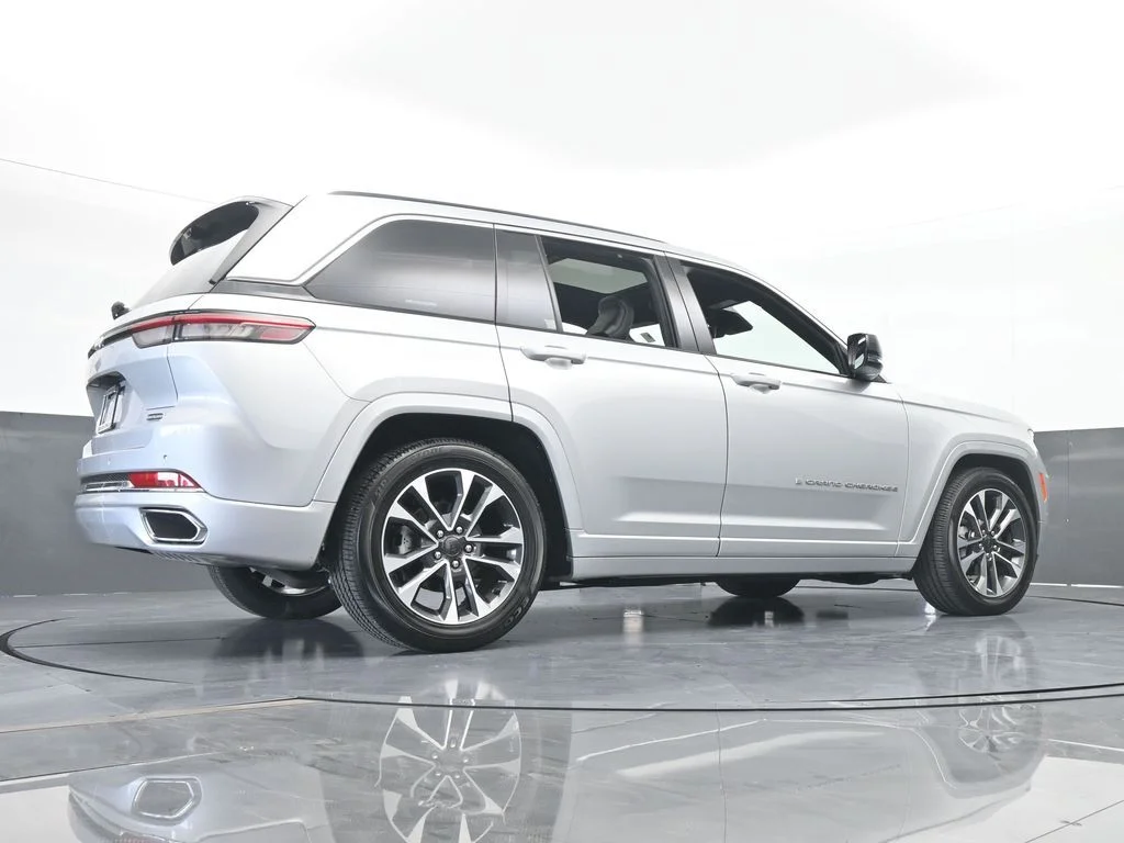 2024 Jeep Grand Cherokee Overland - Photo 68