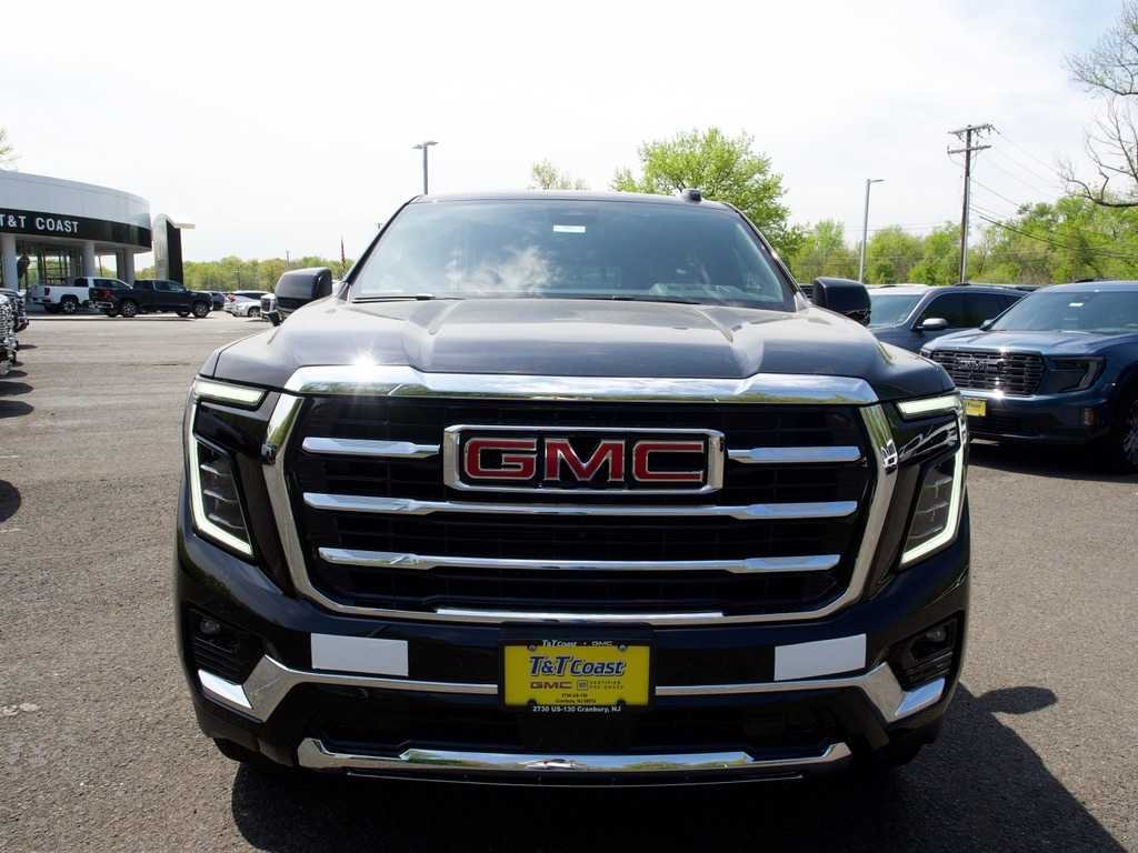 New 2026 Onyx Black GMC Elevation image 2