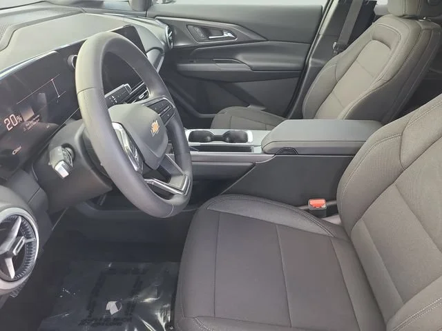 New 2026 Summit White Chevrolet LT image 22