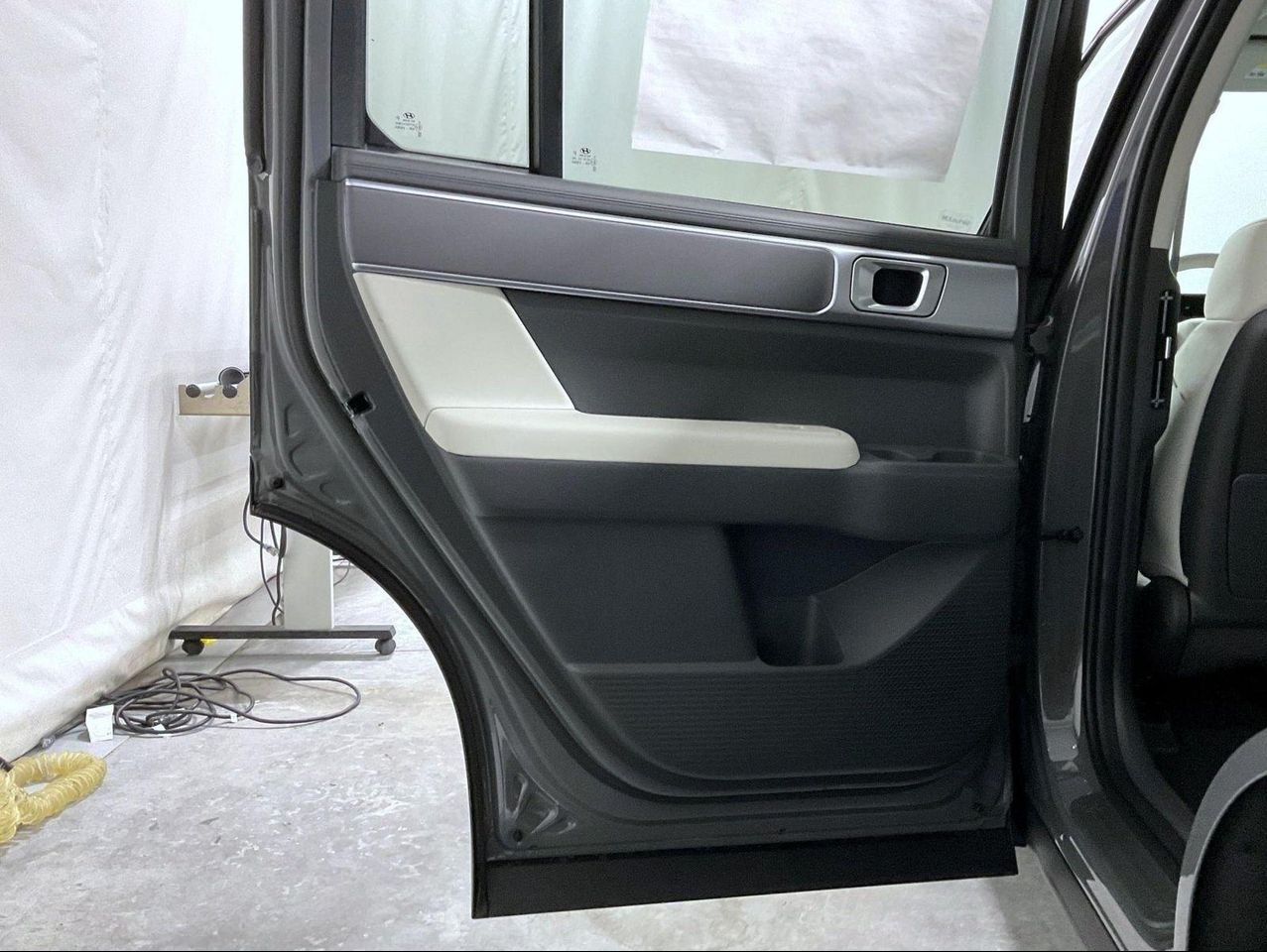 New 2026 Gray Hyundai SE image 23