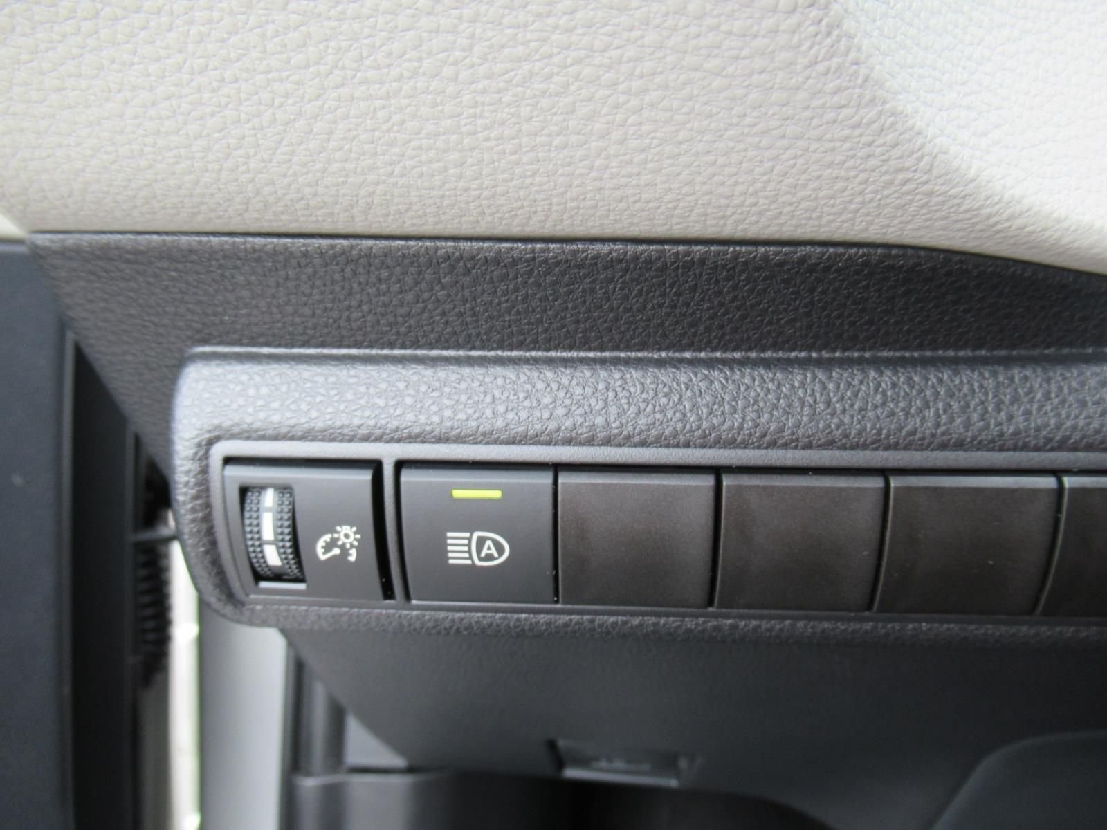 Used 2025 Silver Toyota LE image 20
