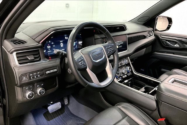 Used 2023 Onyx Black GMC Denali image 16