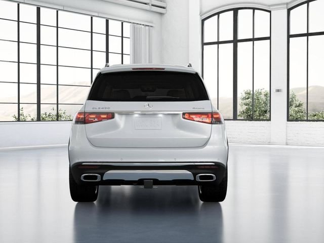New 2026 MANUFAKTUR Moonlight White Metallic Mercedes-Benz GLS 450 image 25