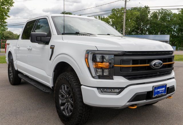 Used 2023 White Ford Tremor image 4