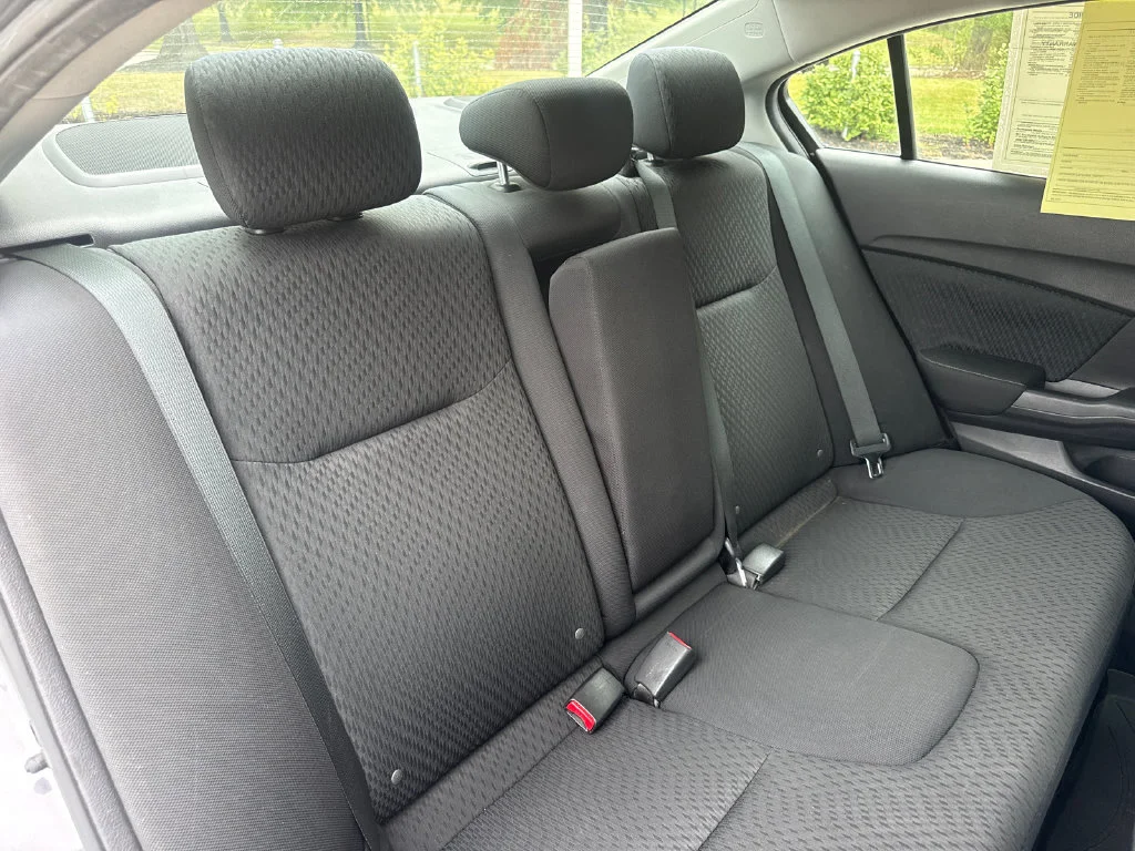 Used 2014 Modern Steel Metallic Honda EX image 32