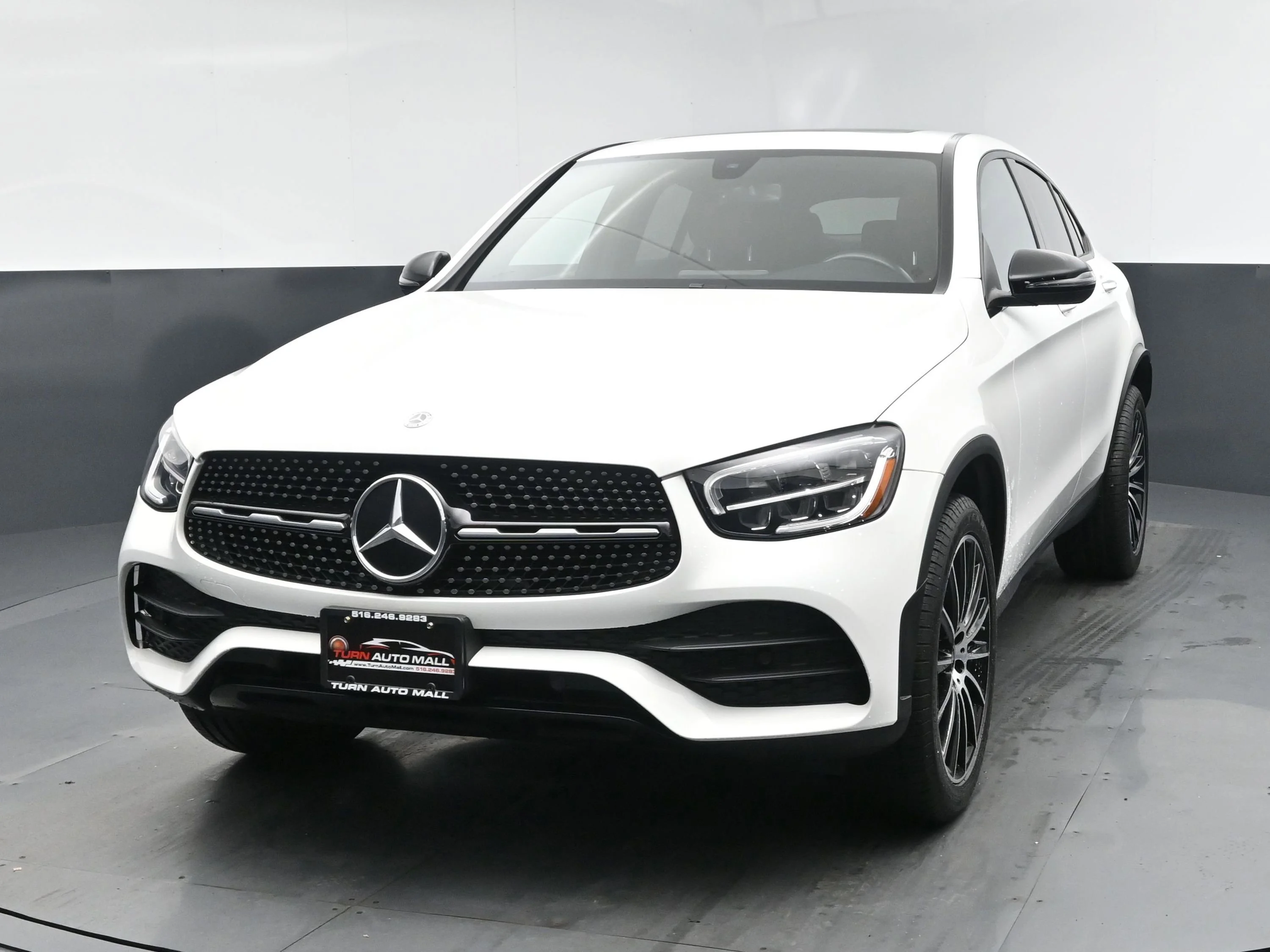 2020 Mercedes-Benz GLC GLC300 4MATIC's photo