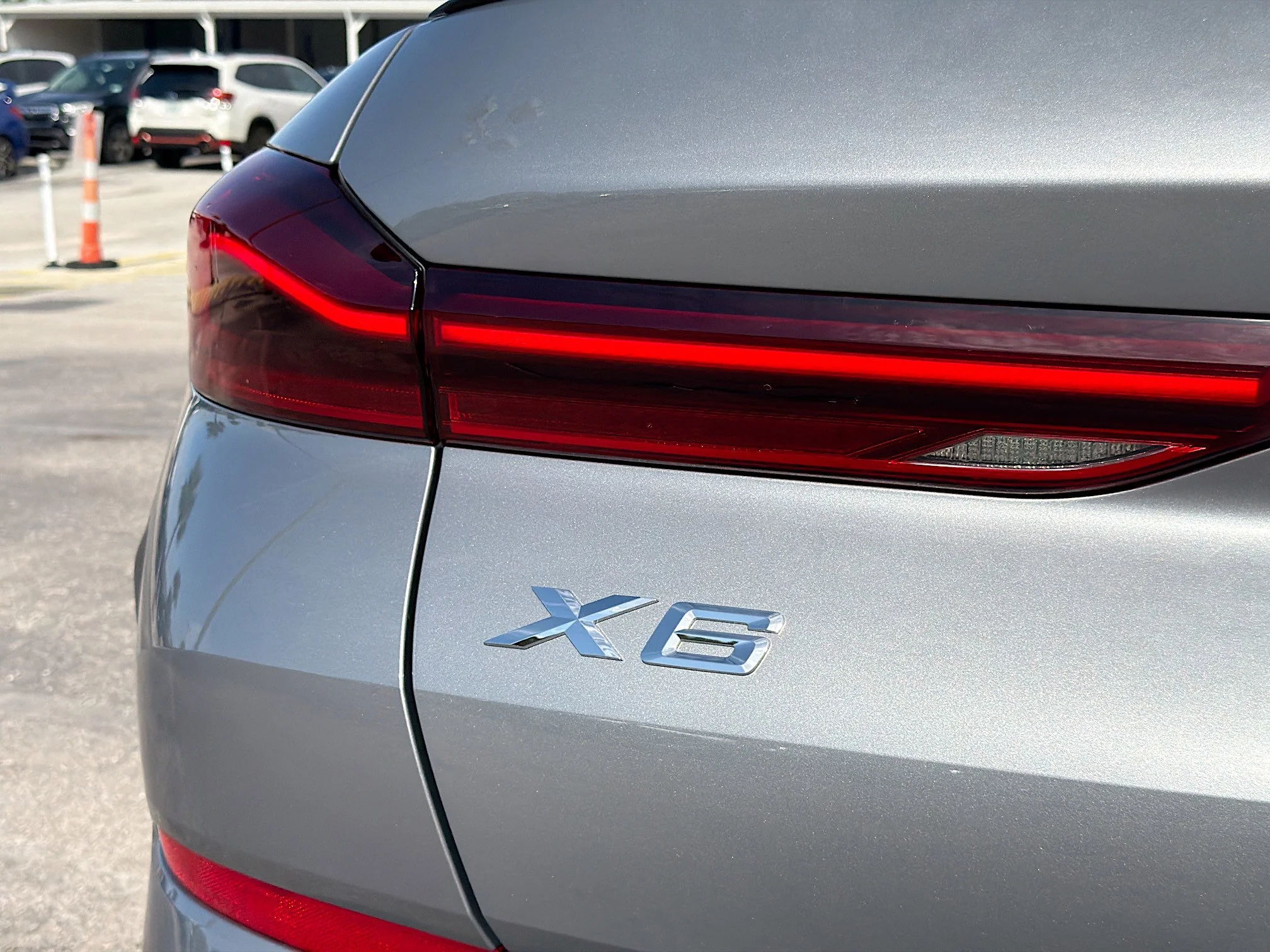 New 2027 Skyscraper Grey Metallic BMW xDrive40i image 10