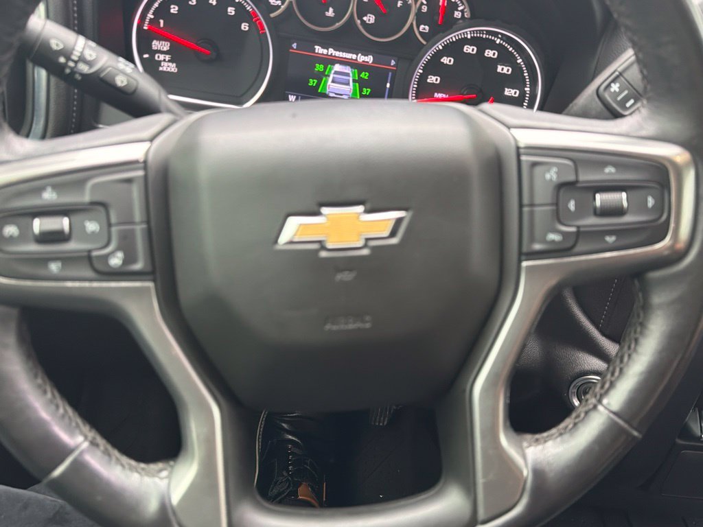 Used 2021 Silver Chevrolet LT image 25