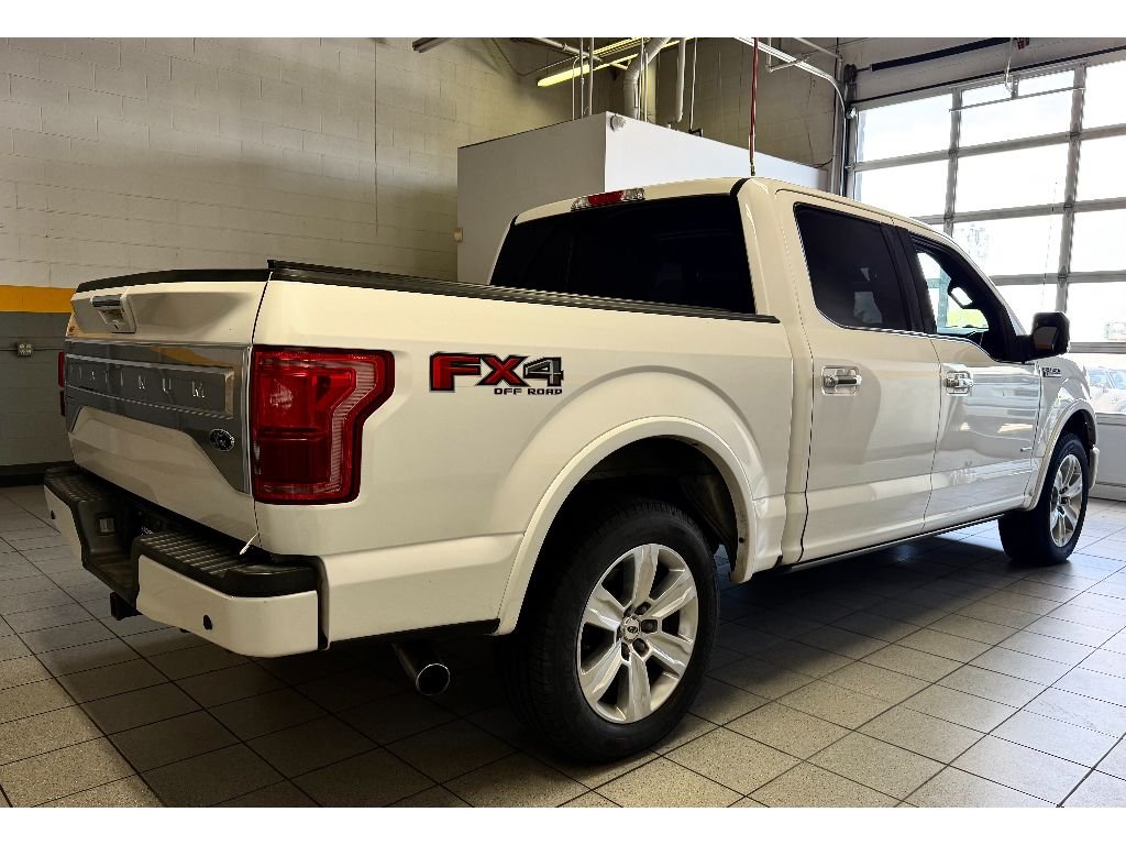 Used 2016 White Platinum Metallic Tri-Coat Ford Platinum image 3