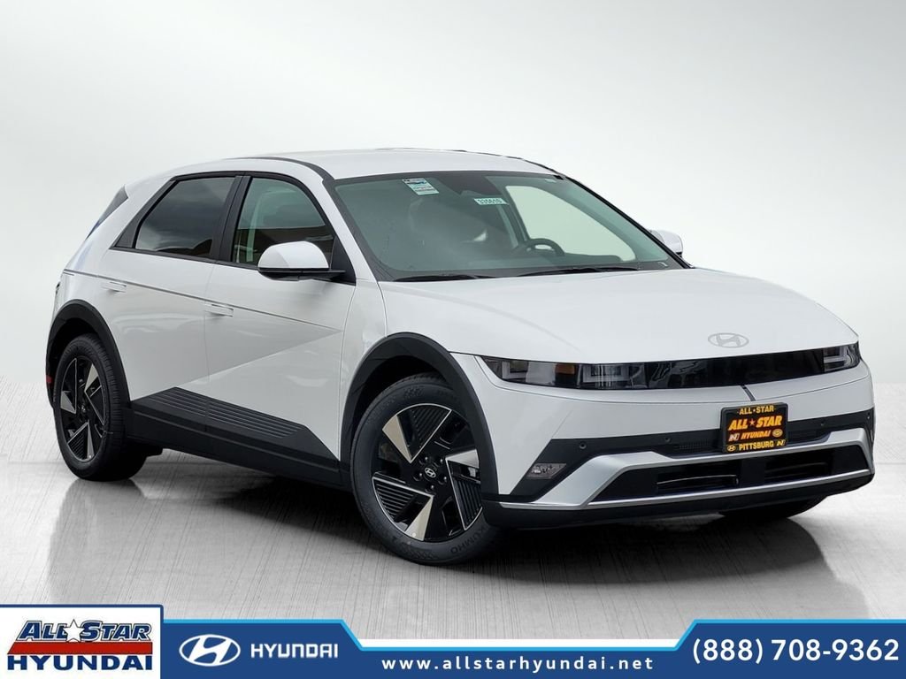 New 2026 White Hyundai SEL image 1